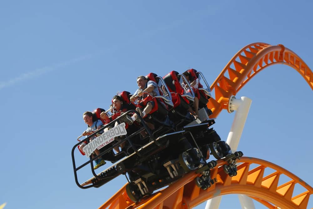 Amusement Park Hydraulic Cylinder Usage - Aggressive Hydraulics